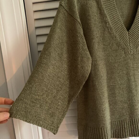 El Corte Ingles relaxed v-neck khaki/green chenille knitted sweater size small - Picture 5 of 7